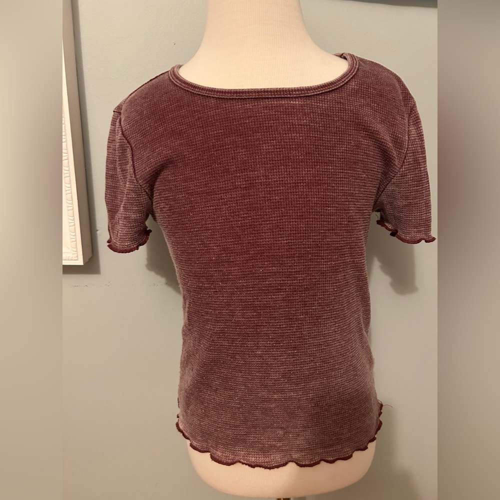 American Eagle waffle t-shirt maroon